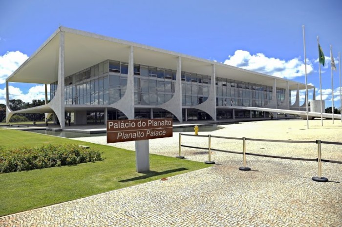 Governo pede urgência para projetos que alteram leis do mercado financeiro