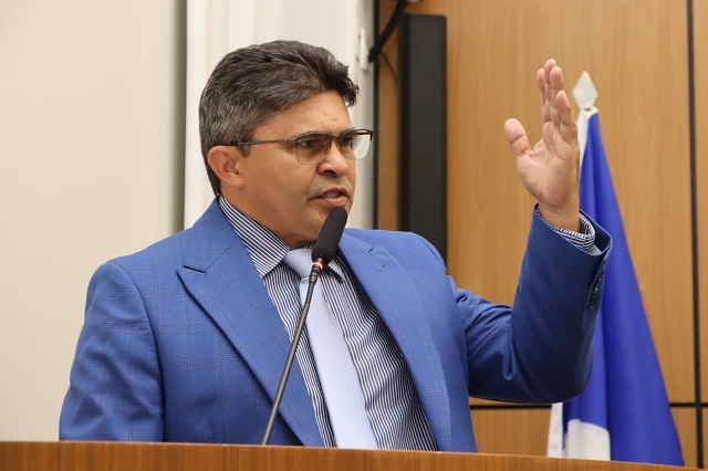 Prefeitura atende requerimento do vereador Major Negreiros e reforma a Casa de Cultura Professora Maria dos Reis em Taquaruçu