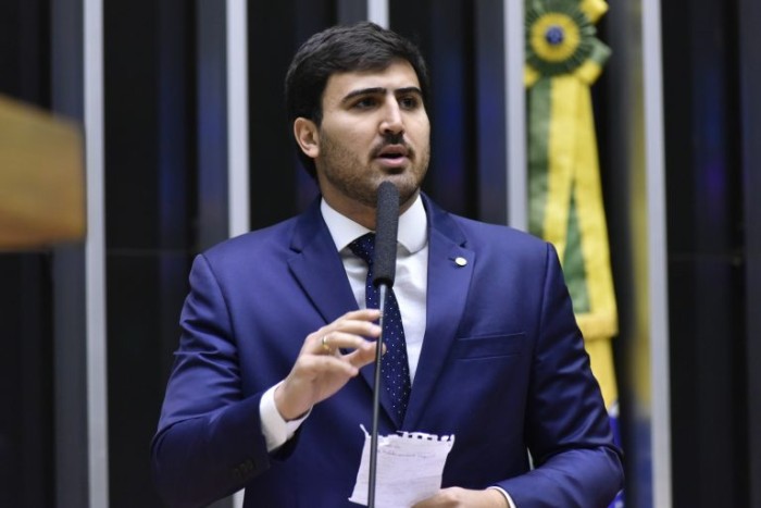 Projeto prevê uso de inteligência artificial pelo poder público em casos de desastres e situações de risco