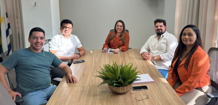 Prefeito de São Miguel visita ETIs de Palmas para conhecer modelo educacional da Capital
