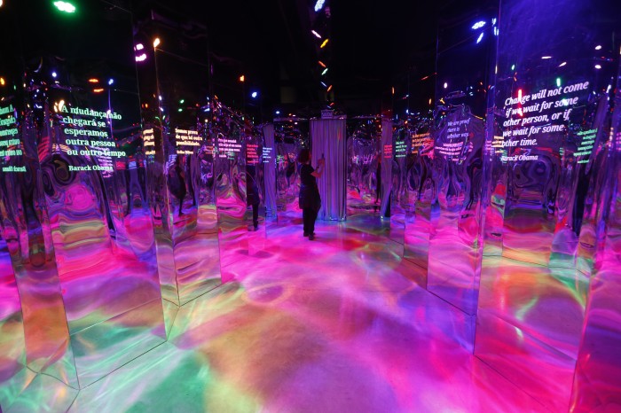 Exposição costura história de B. B. King com luta contra o racismo