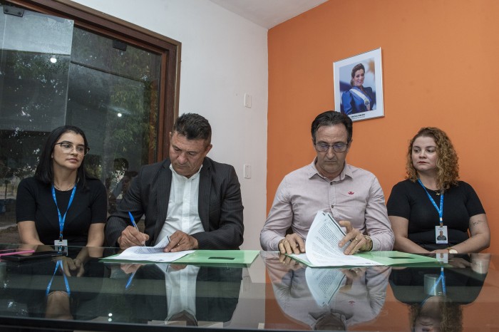 Prefeitura e Sesc firmam parceria para execução do curso preparatório Vem Enem 2023