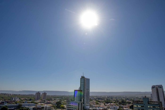 Previsão estendida indica clima quente e seco até o fim de semana na Capital
