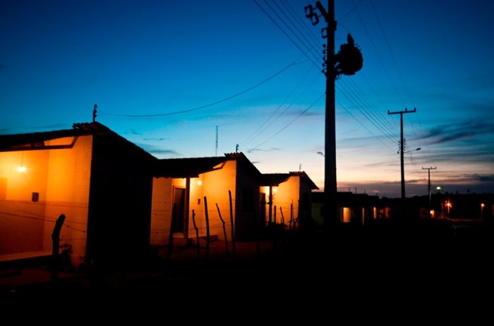 Famílias em áreas isoladas poderão ter auxílio para energia, gás e combustível