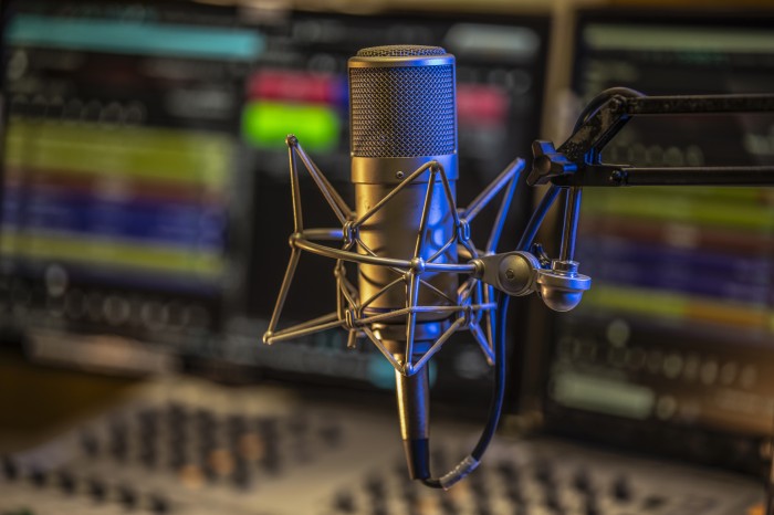 Ao menos 26,7 milhões de pessoas no país vivem em desertos de notícias