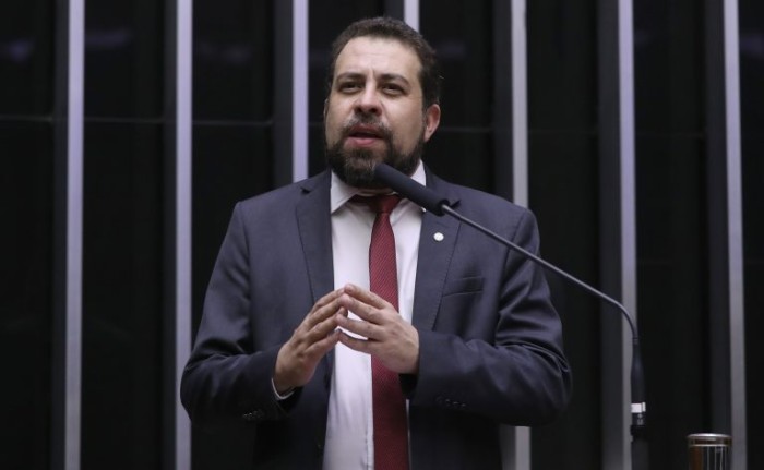 CCJ aprova projeto que dispensa de revisão pericial aposentado e beneficiário do BPC em razão de invalidez permanente