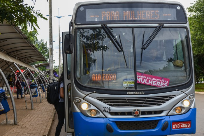 Linha especial atendeu a mais de 12 mil usuárias do transporte coletivo em julho