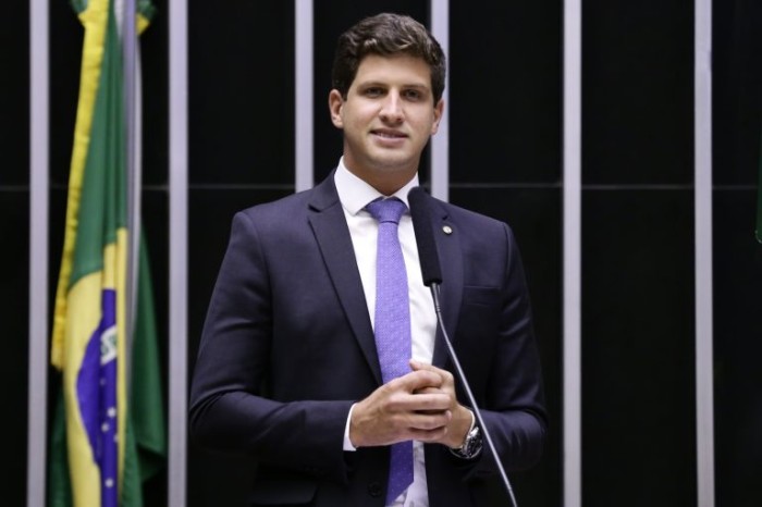 Projeto torna a língua espanhola opcional no currículo do ensino fundamental