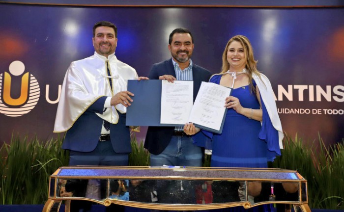 Governador Wanderlei Barbosa formaliza posse de Augusto Rezende como reitor da Unitins e anuncia novos polos do TO Graduado