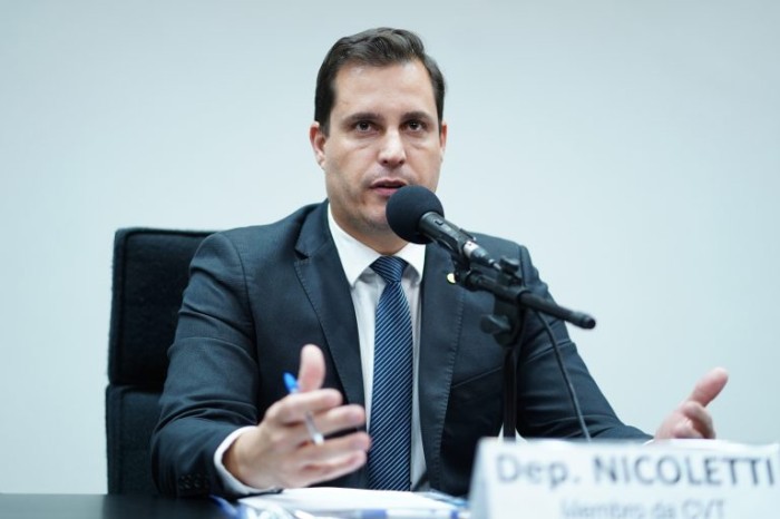Comissão aprova compartilhamento de flagrantes de pardais com órgãos de segurança pública