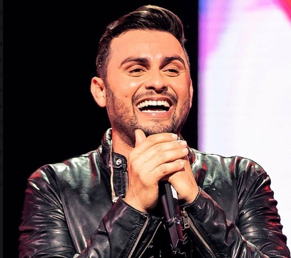 Terceira noite do festival será agitada pelo cantor de forró Mano Walter