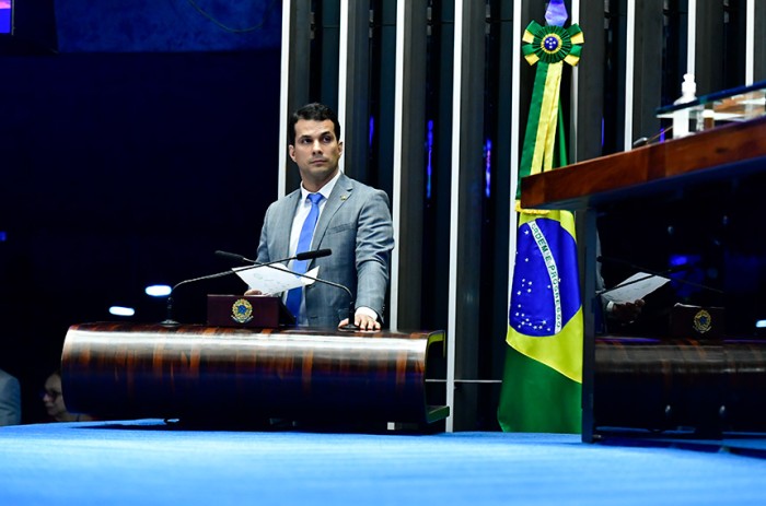 Adiada votação do fim do ICMS para trânsito de produto da mesma empresa