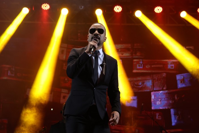 Só Pra Contrariar encanta público na terceira noite do evento