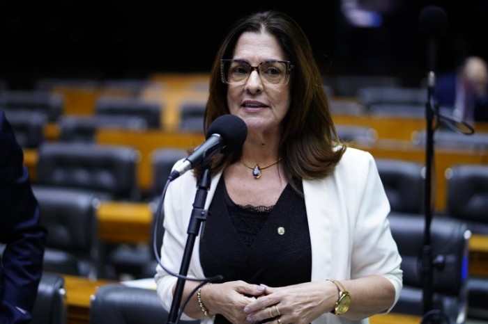 Comissão aprova projeto com punição para gestor que descumprir o orçamento da assistência social