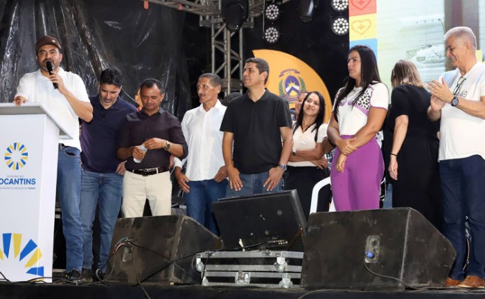 Governador Wanderlei Barbosa prestigia Festa da Colheita do Capim-Dourado na comunidade Mumbuca e lança selo comemorativo dos 35 anos do Tocantins