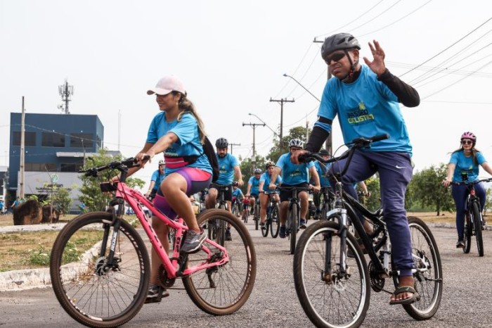Passeio ciclístico encerra programação da Semana Nacional de Trânsito com mensagem de conscientização