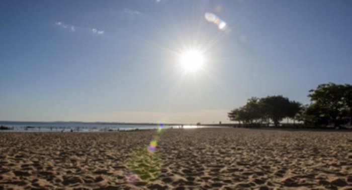 Onda de calor na Capital pode durar até terça-feira, 26