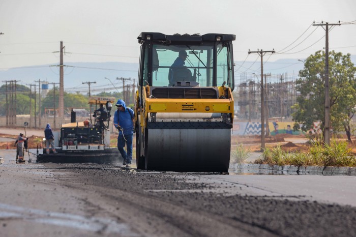 Recapeamento de segmento da Avenida NS-10 avança
